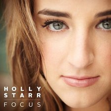 Holly Starr, Focus